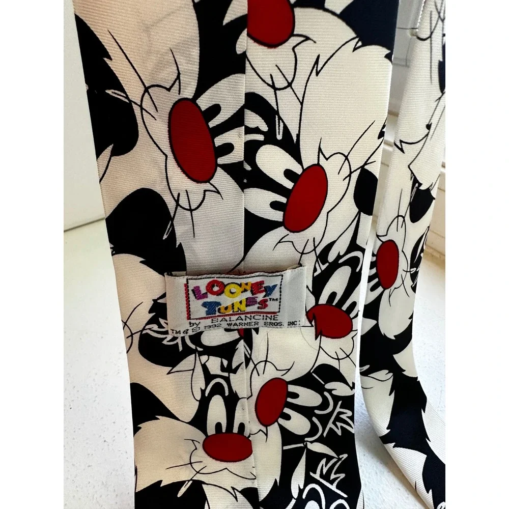Vintage 1992 Looney Tunes Sylvester the Cat Silk Tie Balancine Black White Red
